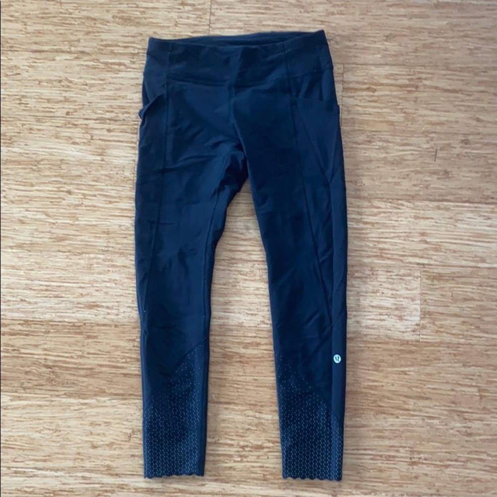 Size 6 lululemon leggings